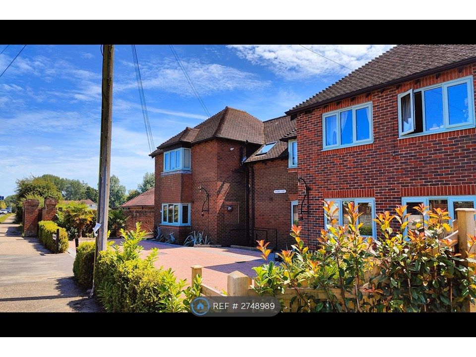 Property photo 1 of 8 Front