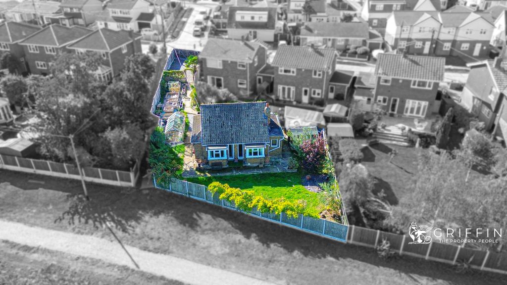 Property photo 2 of 20 1Dji0021