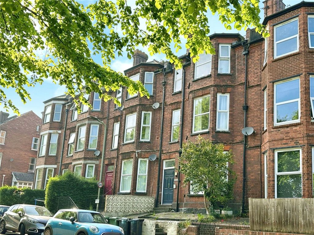 Property photo 1 of 6 Front