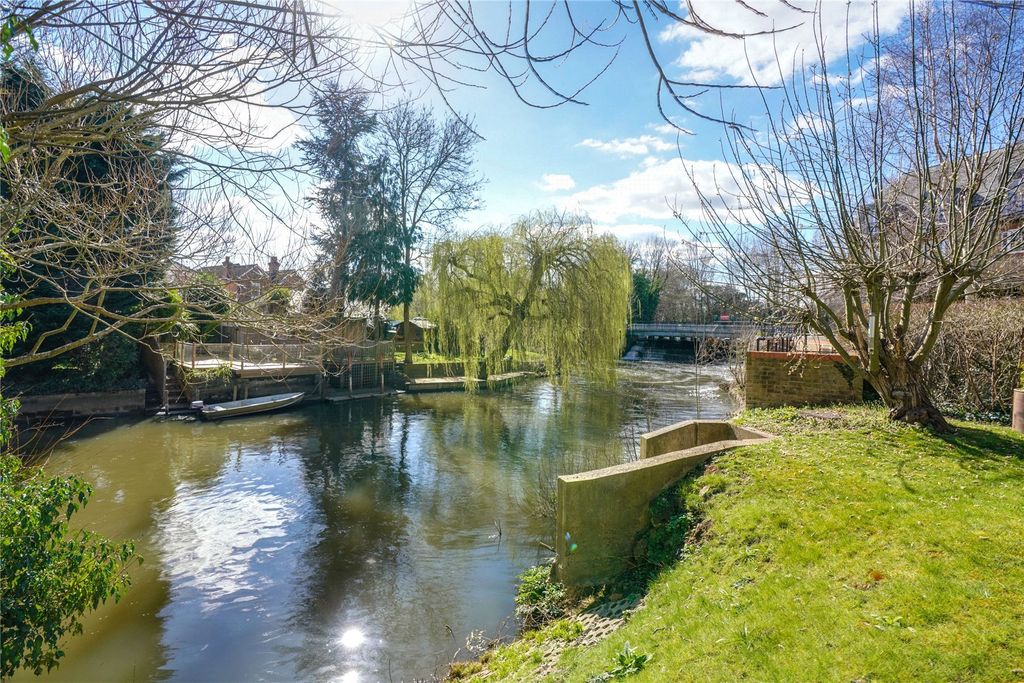 Property photo 1 of 7 Picture No. 14