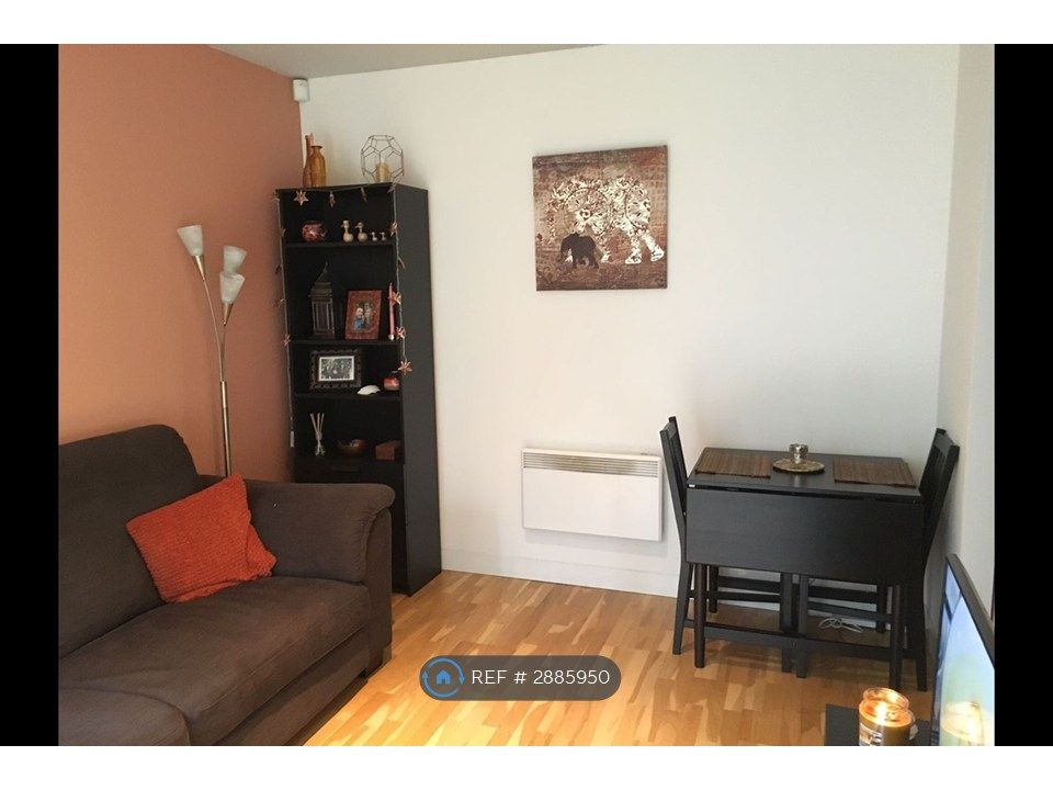 Property photo 2 of 8 Living Room