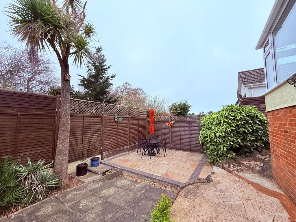 Property photo 2 of 29