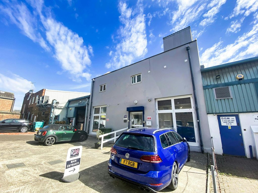 Property photo 2 of 9 Unit 4 1A Cullen Way Park Royal London Nw10 6Jz Industrial Unit To Let Ext 1.Jpg