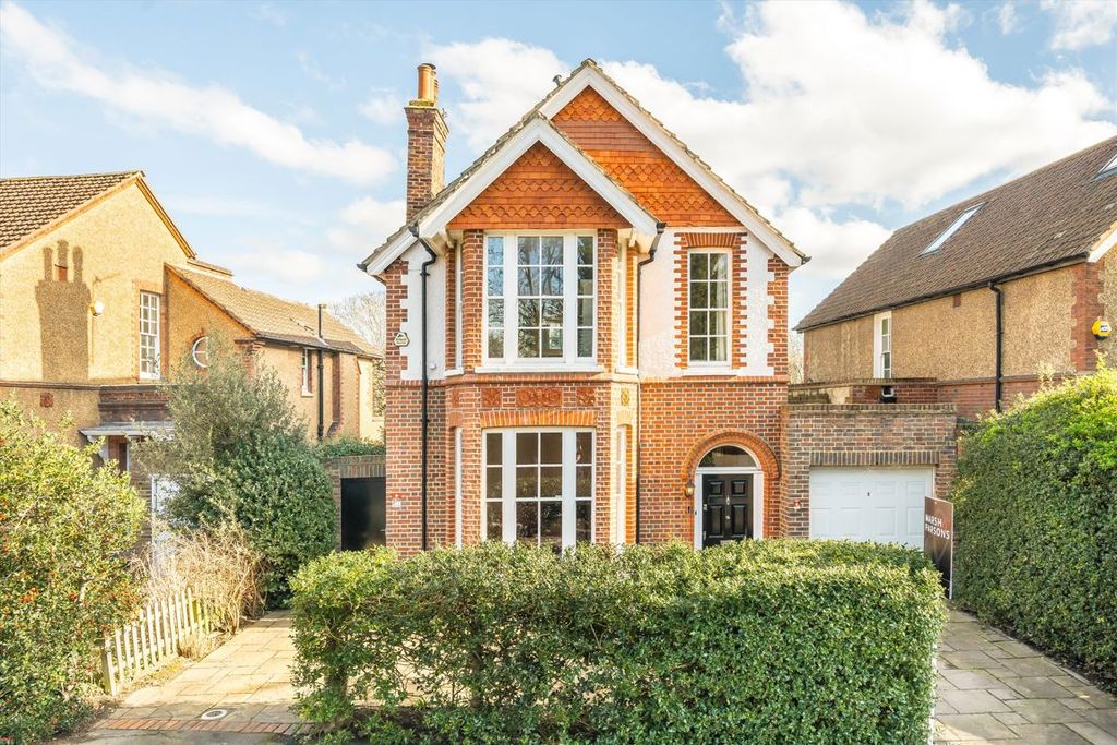 Property photo 1 of 25