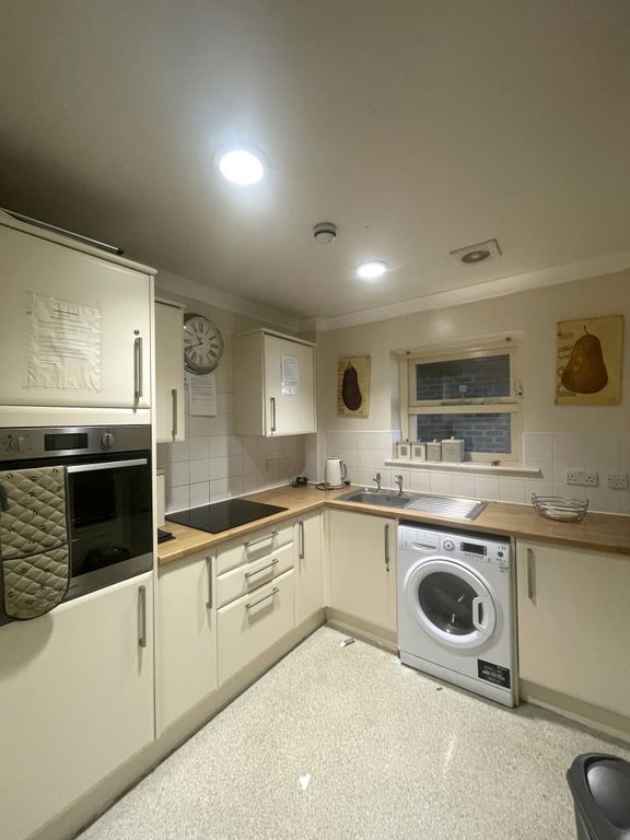 Property photo 3 of 7