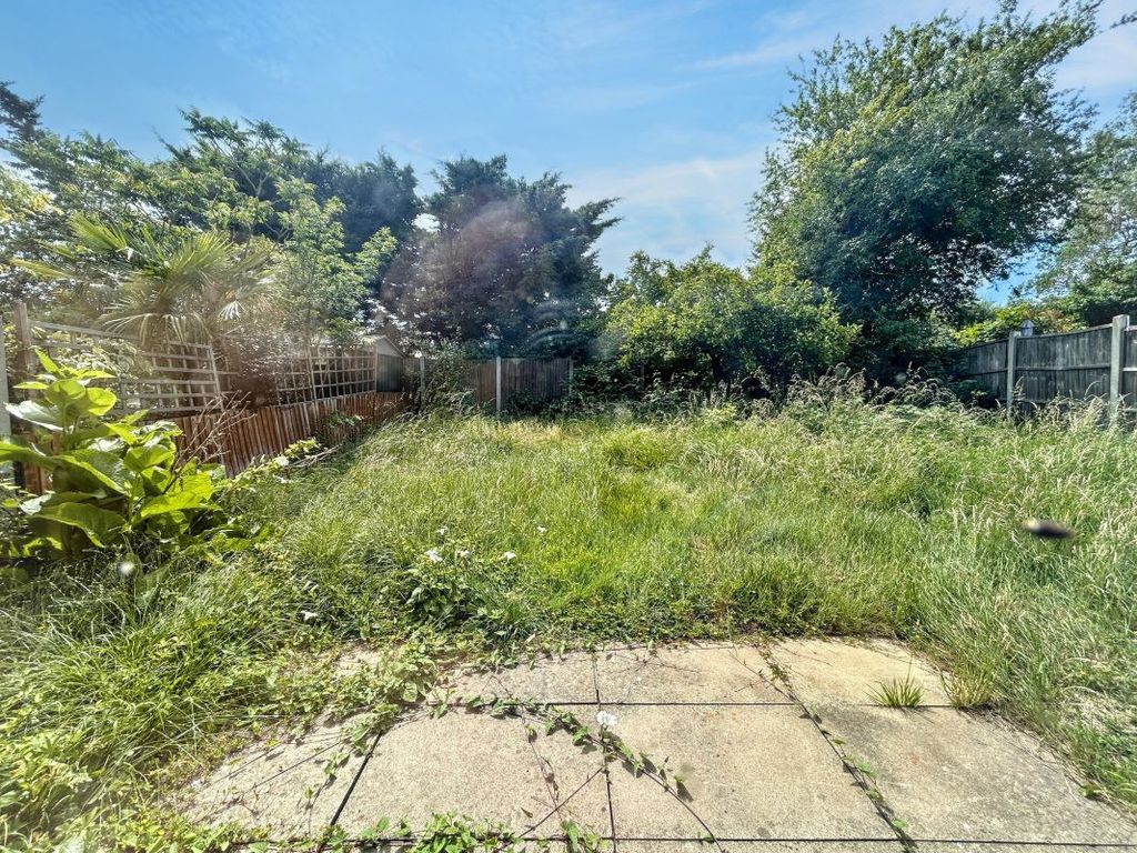 Property photo 3 of 16