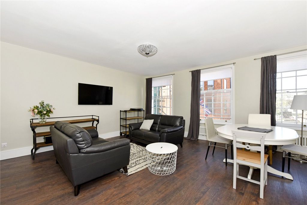 Property photo 2 of 13 Picture No. 06