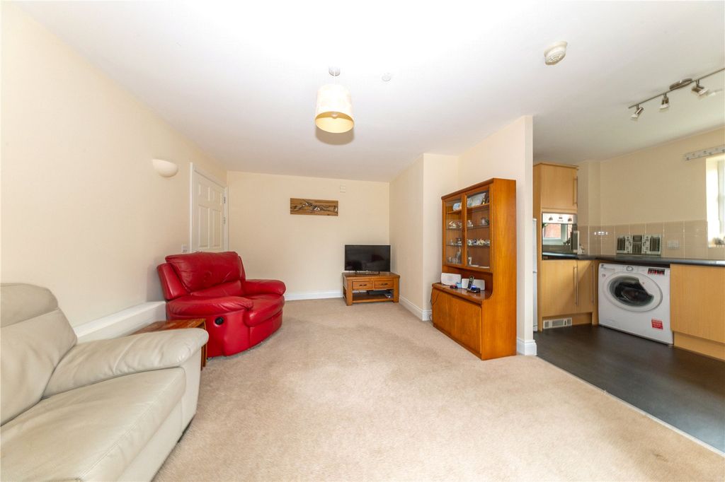 Property photo 3 of 12 Living/Dining Room