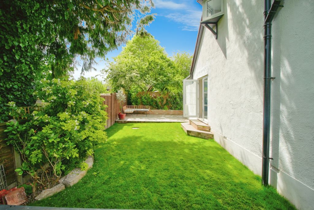 Property photo 1 of 30 Photo #1