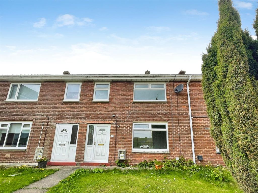 Property photo 2 of 2 A375B16F-36 20Hamsterley 20Gardens 20External 202.