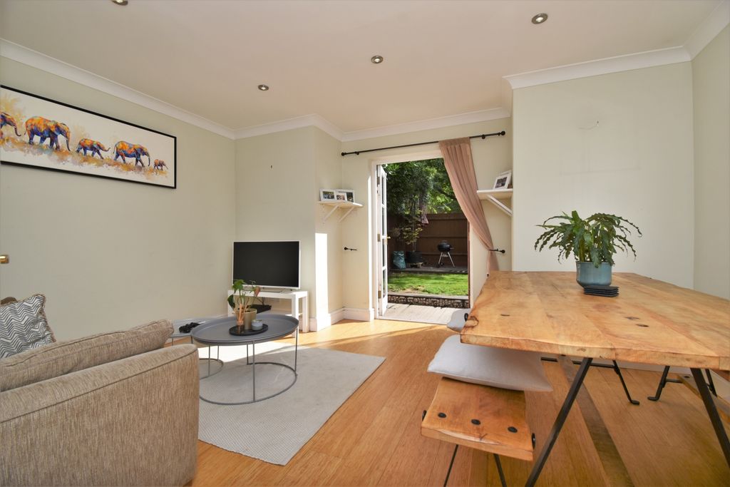 Property photo 1 of 13 Reception