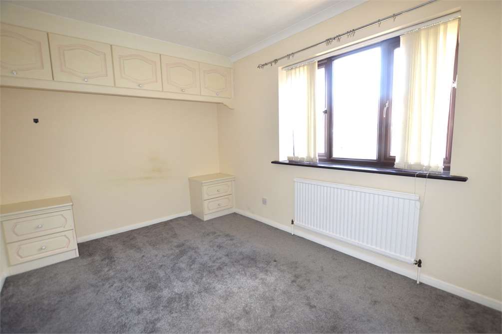 Property photo 3 of 11