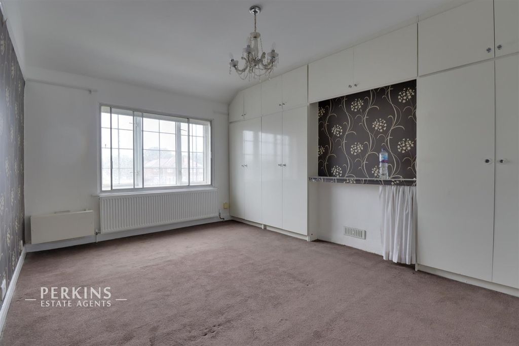 Property photo 3 of 7 B1.Jpg