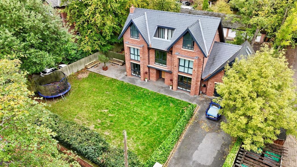 Property photo 1 of 67