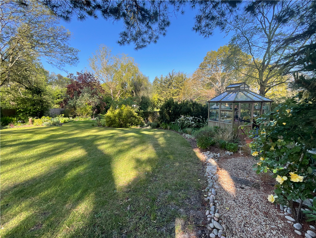 Property photo 3 of 16 Rear Garden*