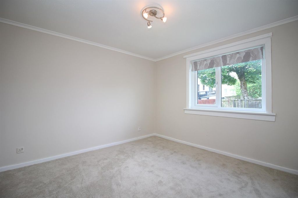 Property photo 2 of 16 6.Jpg
