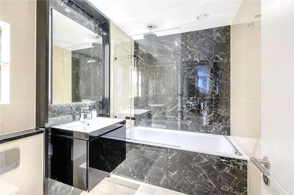 Property photo 3 of 12 Picture No. 07