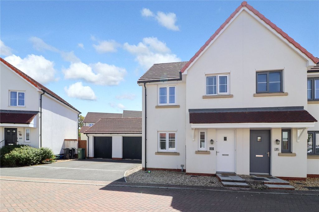 Property photo 1 of 20 Picture No. 23