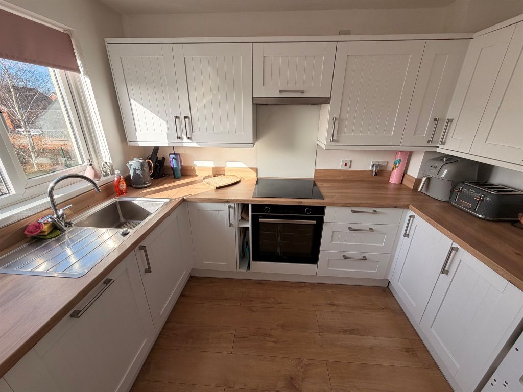 Property photo 3 of 18