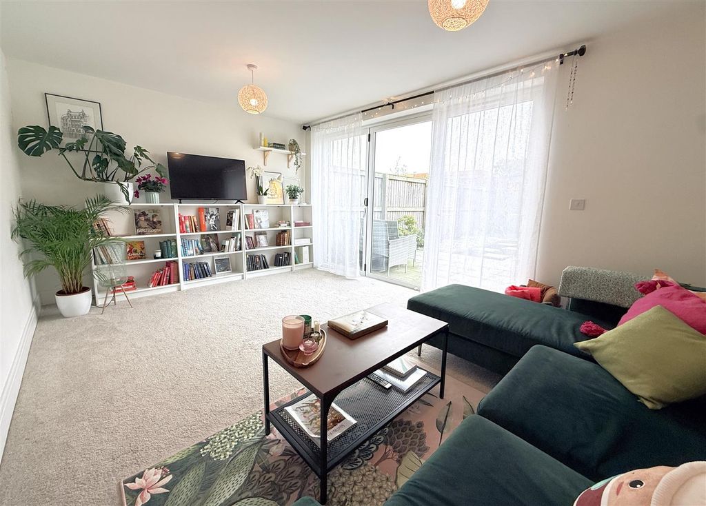 Property photo 3 of 18 Img_9529.Jpg