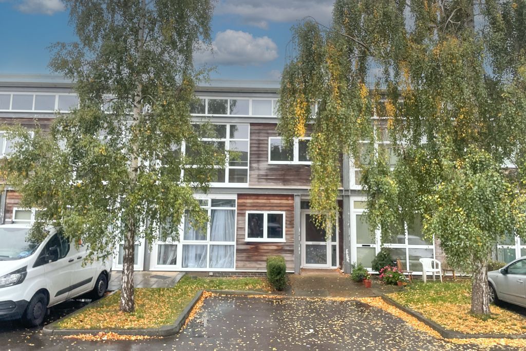 Property photo 1 of 8 1
