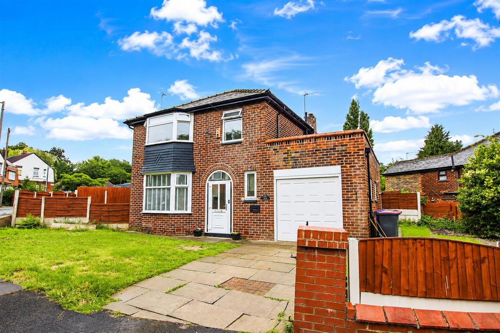 Property photo 1 of 24