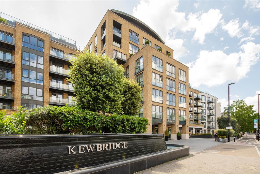 Property photo 1 of 16 Helliwell &amp; Co