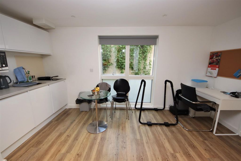 Property photo 3 of 5 Img_9694.Jpg