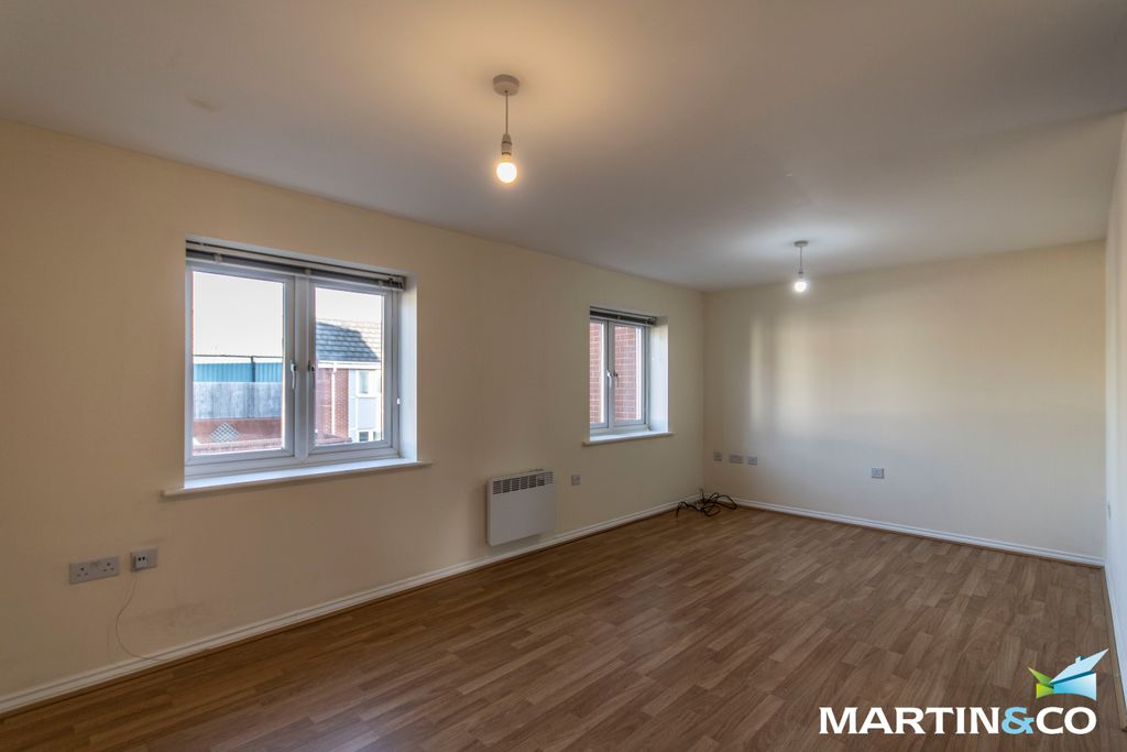 Property photo 2 of 7