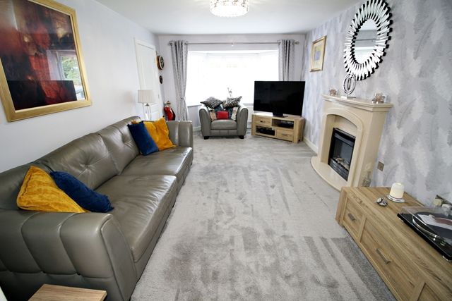 Property photo 3 of 21