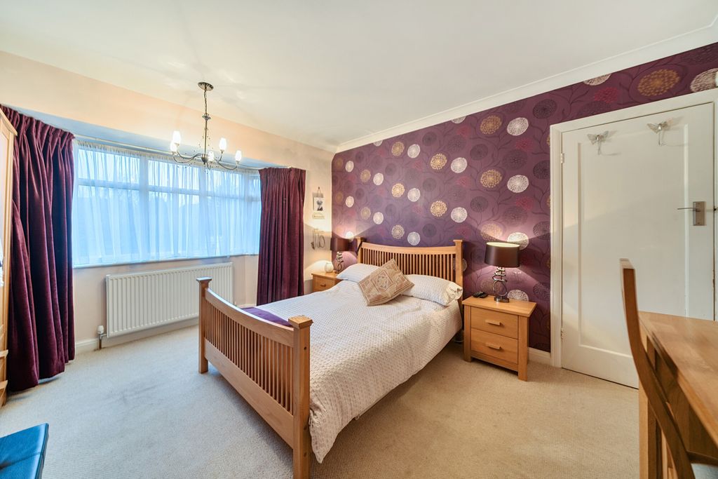 Property photo 3 of 18 1404324-6-6984865...