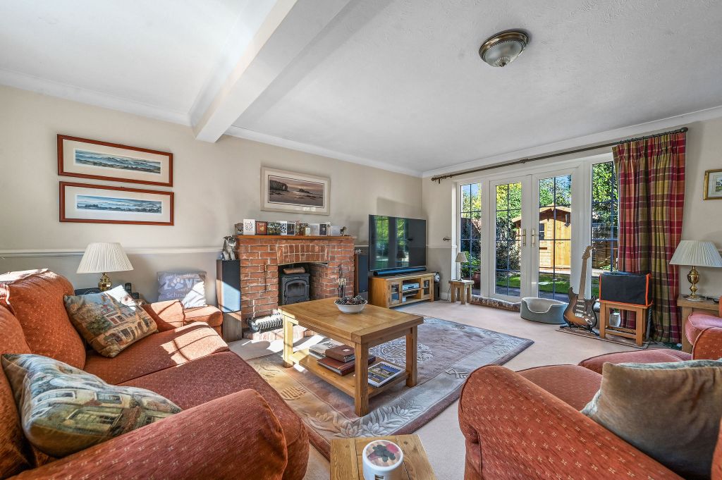 Property photo 2 of 17