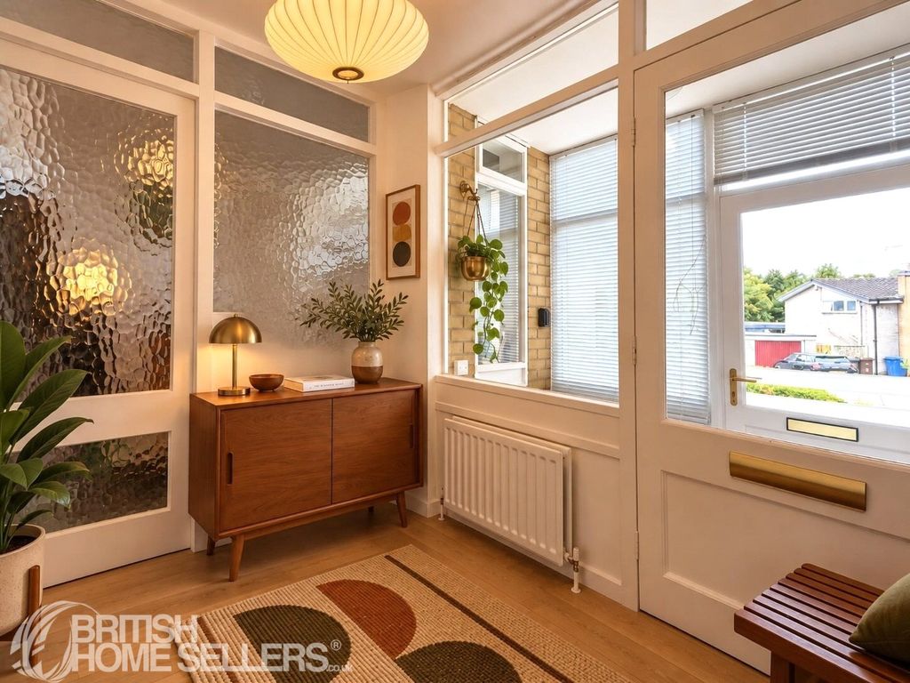 Property photo 2 of 31 Picture No. 12