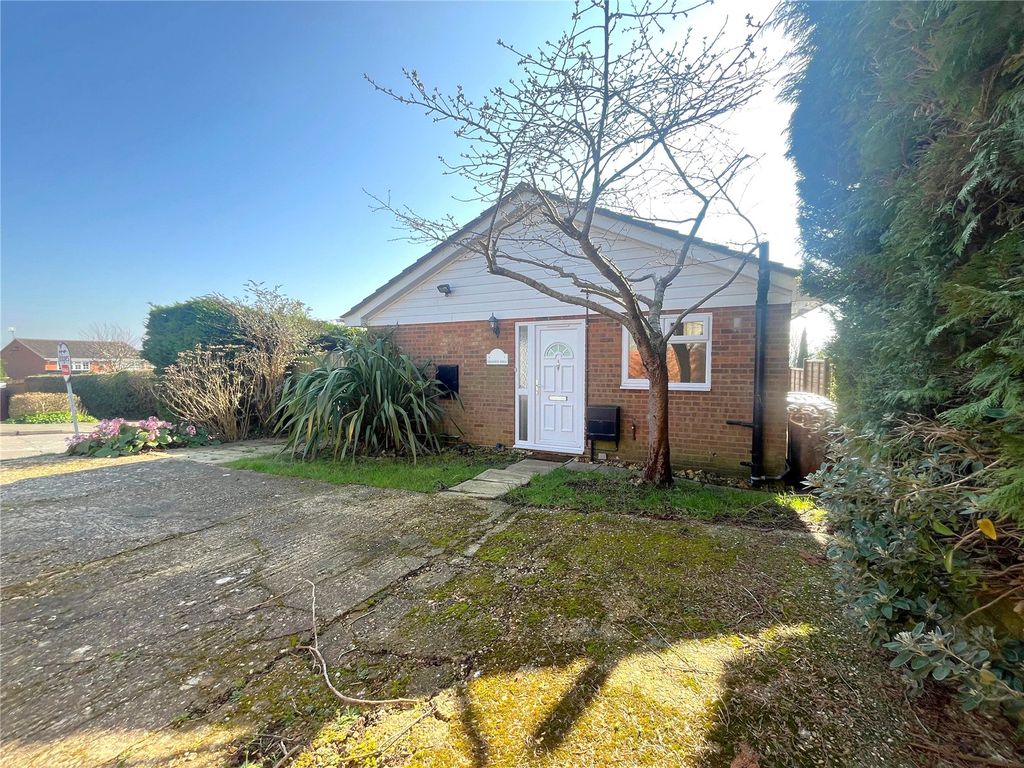 Property photo 1 of 10 Picture No. 17