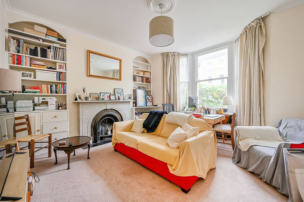 Property photo 2 of 9