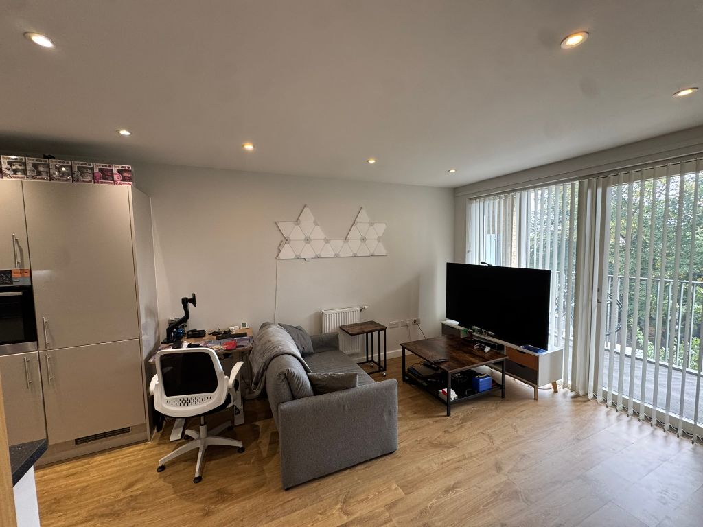 Property photo 3 of 8