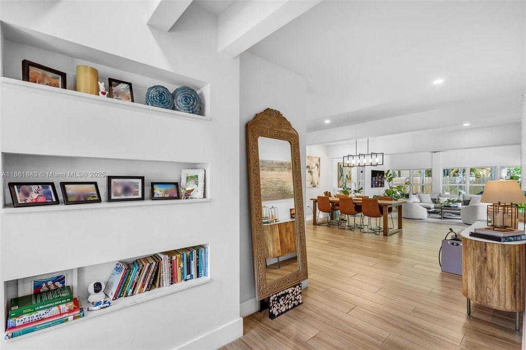 Property photo 3 of 47 <Alttext/>