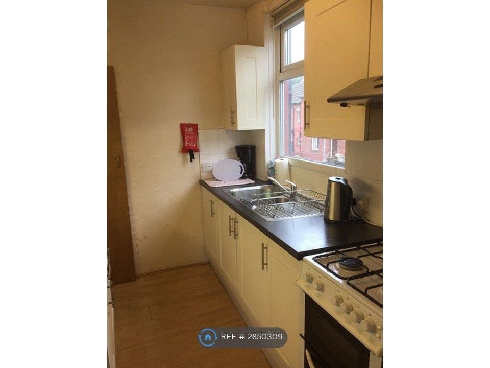 Property photo 2 of 5