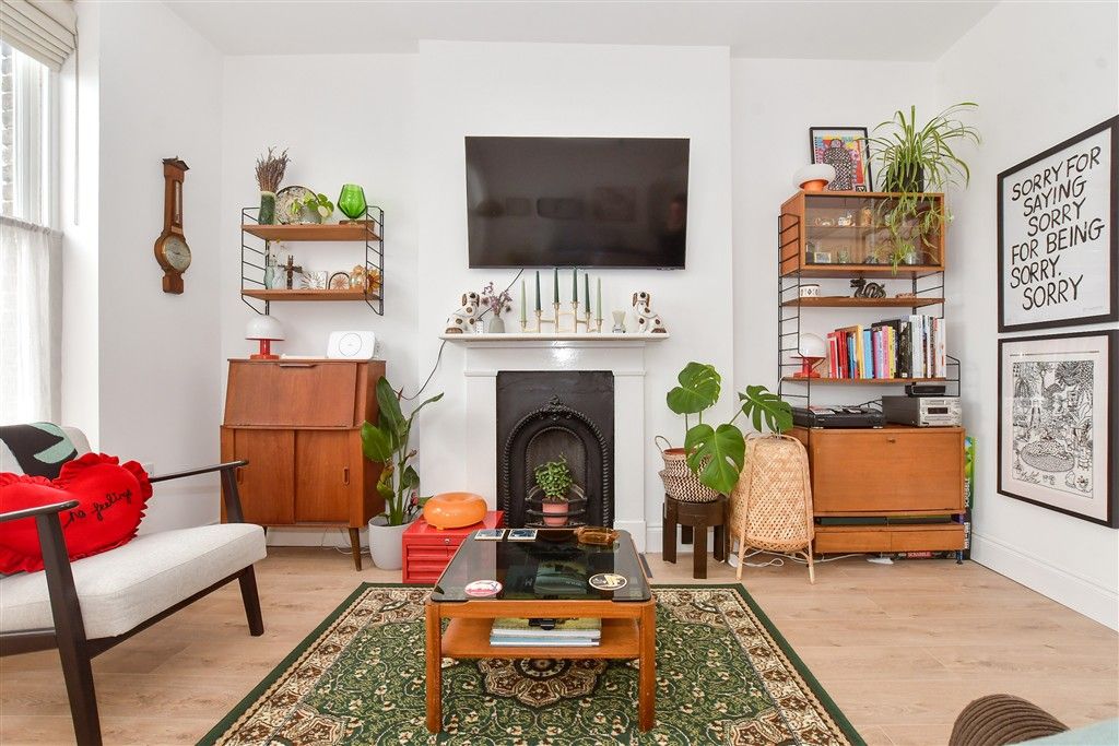 Property photo 3 of 9 Internal Lifestyle Photograph