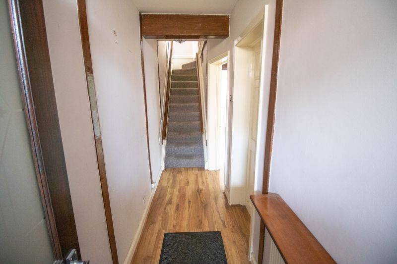 Property photo 2 of 18 Entrance Hallway