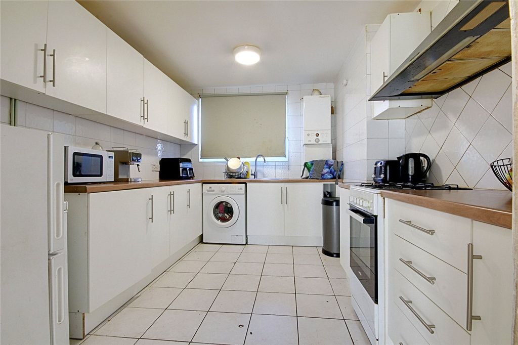Property photo 2 of 11 Picture No. 05