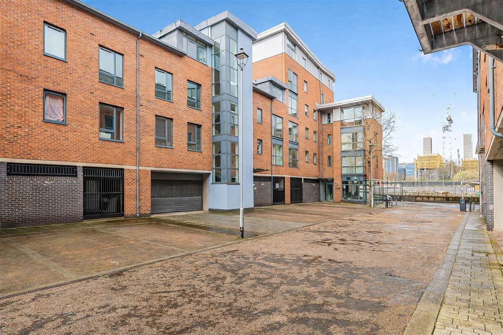 Property photo 2 of 10 Butcher.Png