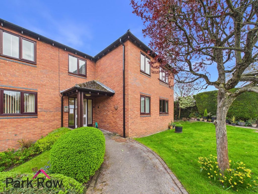 Property photo 2 of 13 Entrance