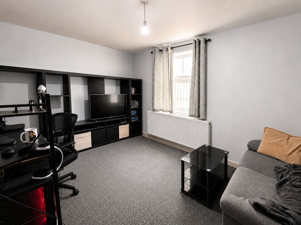 Property photo 2 of 5