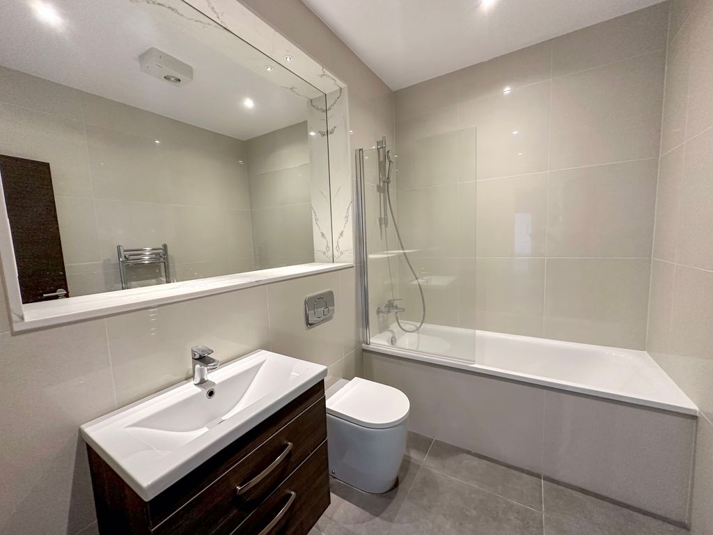 Property photo 2 of 12 Photo 9