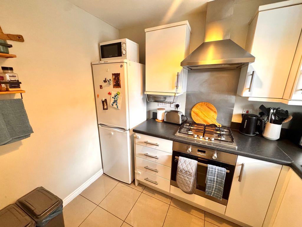 Property photo 3 of 13