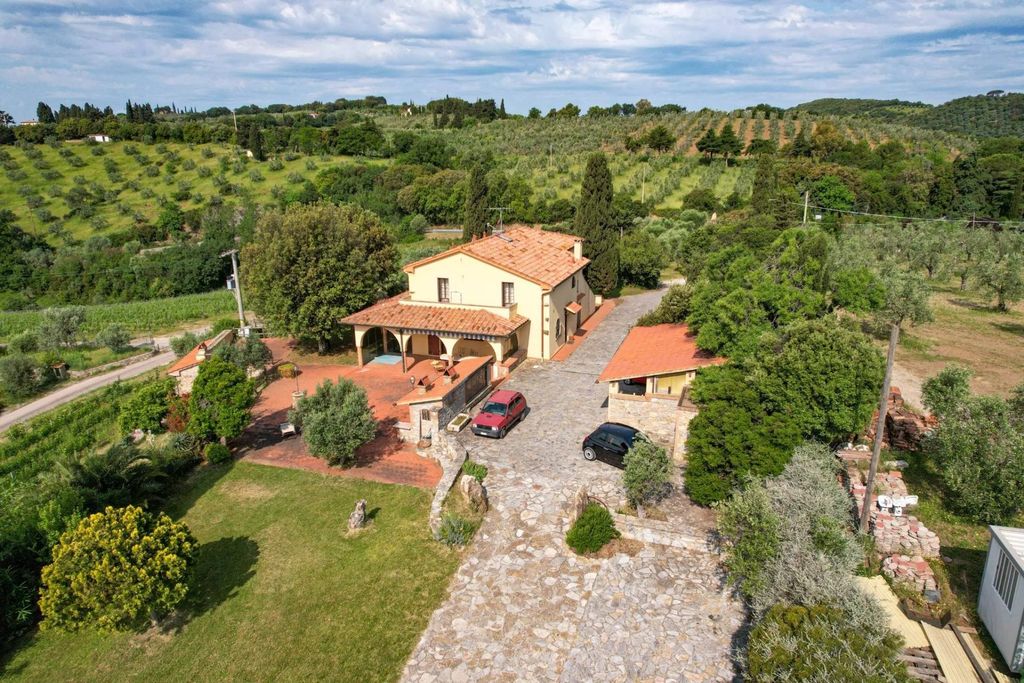 Property photo 3 of 58