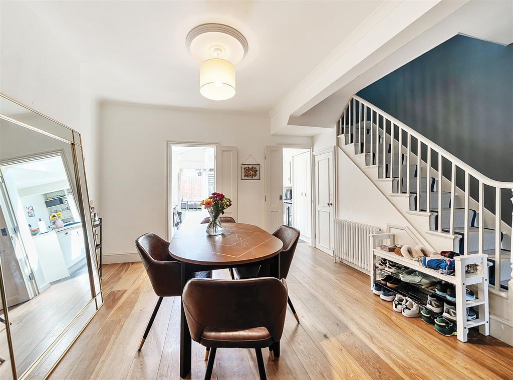 Property photo 3 of 16 19424413 (24).Jpg