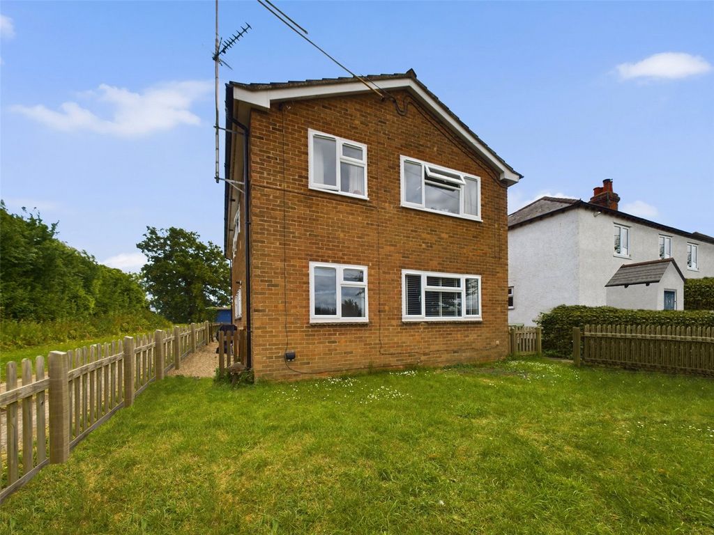 Property photo 1 of 12 Picture No. 25