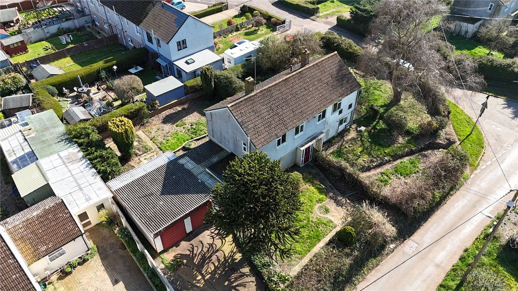 Property photo 2 of 7 Picture No. 10